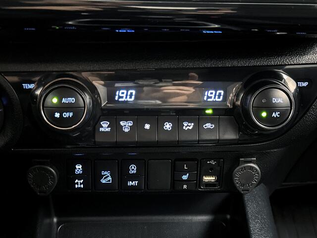 Toyota HI-LUX HiLux 2.8 D-4D Double Cab Professional 4x4 Navigatie Bpm-vrij Led Cruise control Camera