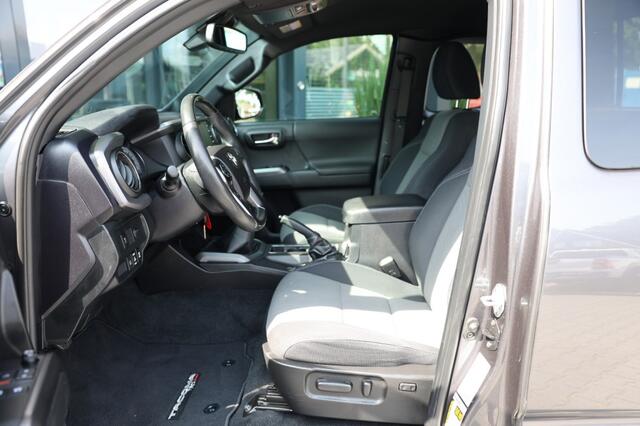 Toyota HI-LUX TACOMA 3.5 V6 TRD 4WD VAN