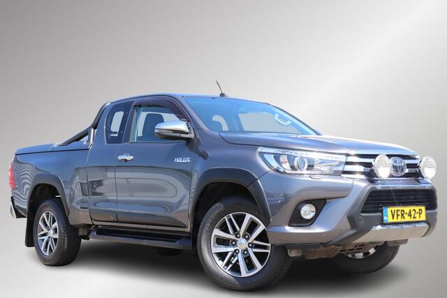 Toyota HI-LUX HiLux 2.4 D-4D-F Xtra Cab Challenger, Subwoofer, Leder, Hardtop, DAC, Stoelverwarming, Trekhaak, Camera!