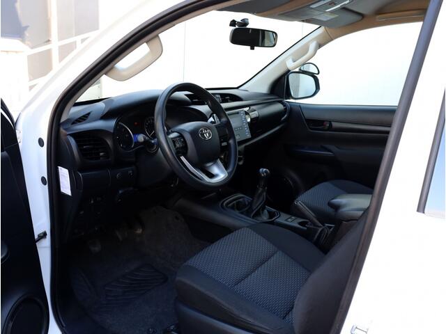 Toyota HI-LUX HiLux 2.4 D-4D 4x4 Xtra Cab Cool Comfort | Airco | Cruise | Trekhaak
