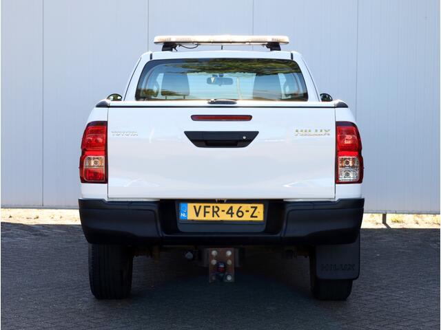 Toyota HI-LUX HiLux 2.4 D-4D 4x4 Xtra Cab Cool Comfort | Airco | Cruise | Trekhaak