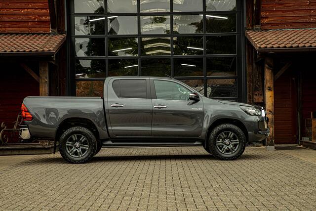 Toyota HI-LUX HiLux 2.4 D-4D Double Cab Professional