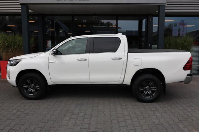 Toyota HI-LUX 2.4 D-4D DUBBEL CABIN PROFESSIONAL 2 ZITS 4WD VAN