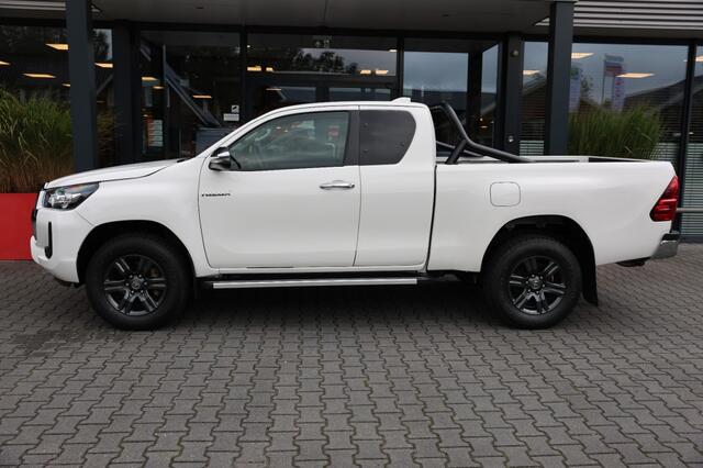 Toyota HI-LUX 2.4 D-4D X-TRA CAB CHALLENGER A/T 4WD VAN MARGE