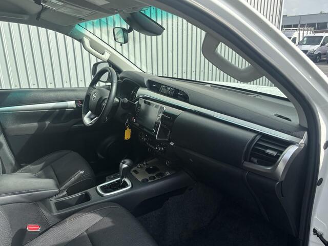 Toyota HI-LUX HiLux 2.4 D-4D DC*4X4*HAAK*ACC*CAM*ECC*TEL*LICHTMETAAL*