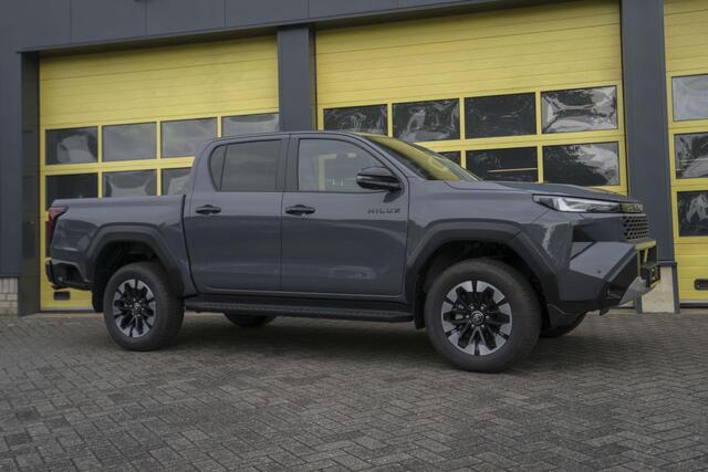 Toyota HI-LUX Hilux Toyota Hilux 2.8 D-4D MHEV Double Cab Style