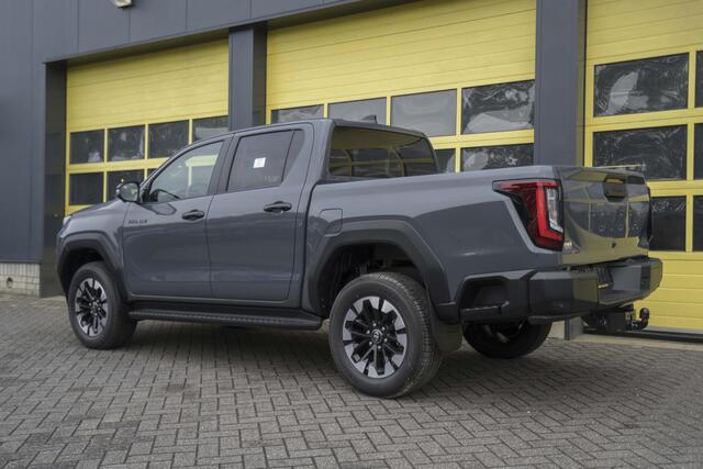 Toyota HI-LUX Hilux Toyota Hilux 2.8 D-4D MHEV Double Cab Style