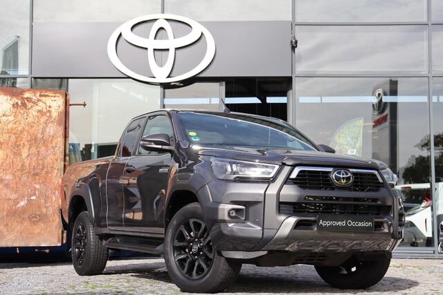 Toyota HI-LUX HiLux 2.8 D-4D Xtra Cab Invincible, sperdifferentieel, Euro 6, Trekhaak, Treeplanken, Climate control.