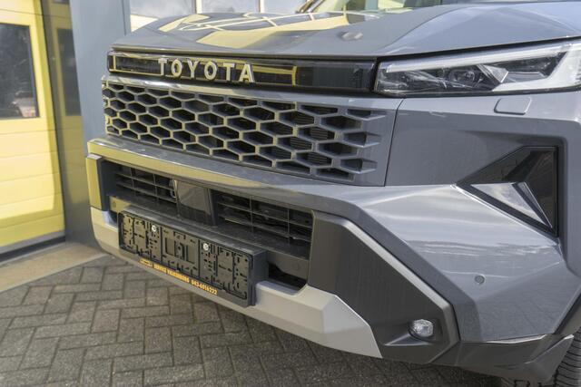 Toyota HI-LUX HiLux 2.8 D-4D MHEV Double Cab Auto 4WD Comfort – foto 9
