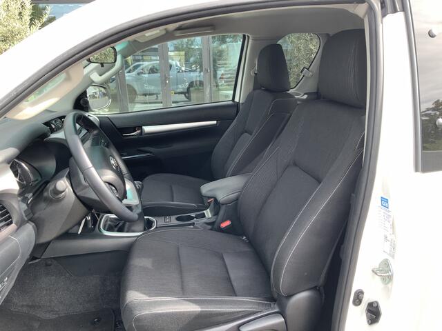 Toyota HI-LUX HiLux 2.4 D-4D Xtra Cab Cool Comfort Airco Cruise Alu Velg 2 Zits Euro 6