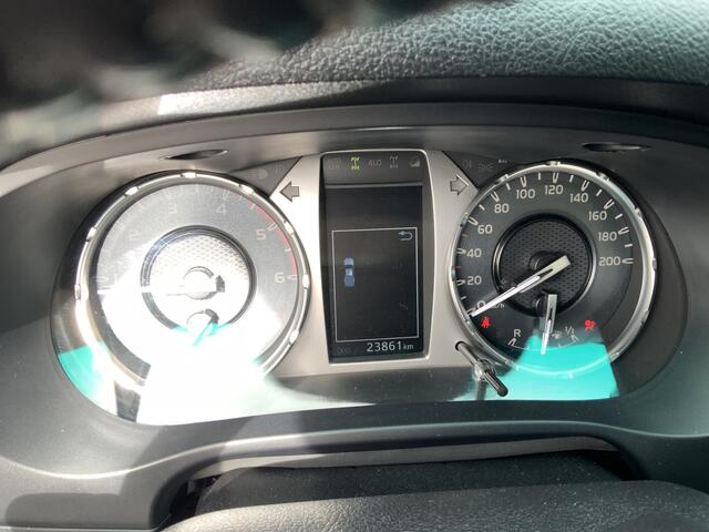 Toyota HI-LUX HiLux 2.4 D-4D Xtra Cab Cool Comfort Airco Cruise Alu Velg 2 Zits Euro 6