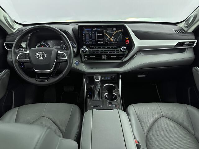 Toyota HIGHLANDER 2.5 AWD Hybrid Premium 7 Persoons | Stuur-/stoelverwarming | Glazen Panoramadak | JBL-Audio |