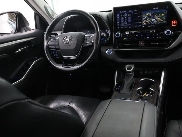 Toyota HIGHLANDER 2.5 AWD Hybrid Premium | 7-Zitplaatsen | 2000kg trekkracht | LED | Panoramadak | Trekhaak | Navigatie | Ele. verstelbare stoelen + geheugen | Stoelverwarming voor + achter | Stoelkoeling | 360 Camera | Adaptieve Cruise Control |