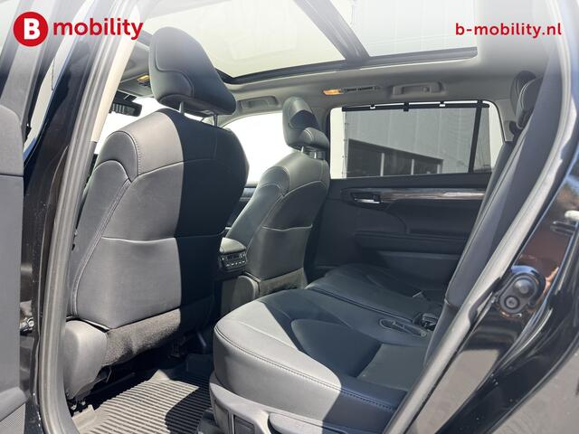 Toyota HIGHLANDER 2.5 AWD Hybrid Premium First Edition 7p. Trekhaak 2.000KG | Panorama dak | Head-Up Display | Treeplanken | Adaptive Cruise Control | Voor/achter Stoelverwarming | 360 Camera