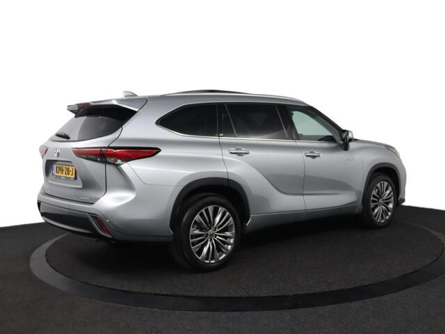 Toyota HIGHLANDER 2.5 AWD Hybrid Premium | Apple Carplay/Android Auto | Stoelverwarming/Koeling | 360Camera | Elektrische Voorstoelen | Panoramadak |