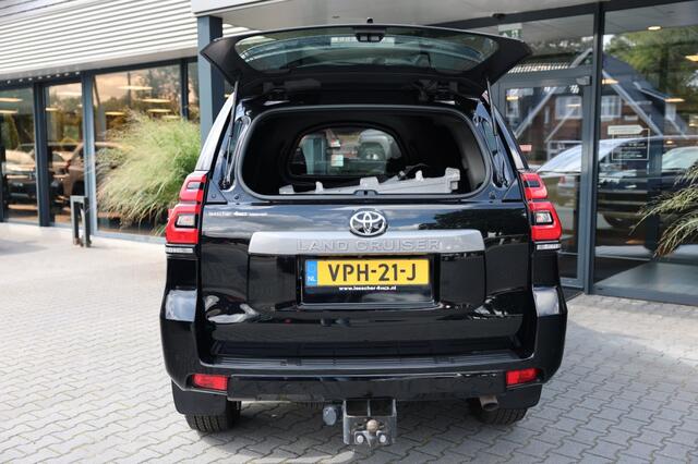 Toyota LAND CRUISER 150 2.8 D-4D 5DRS CHALLENGER A/T VAN