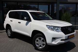 Toyota LAND CRUISER 150