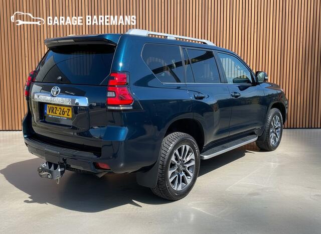 Toyota LAND CRUISER 150 2.8 D-4D-F Professional High Roof Blind Van