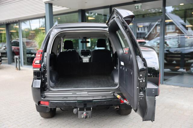 Toyota LAND CRUISER 150 2.8 D-4D 3DRS CHALLENGER A/T VAN