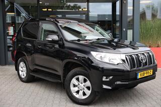 Toyota LAND CRUISER 150