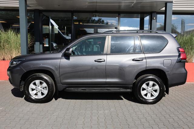 Toyota LAND CRUISER 150 2.8 D-4D 5DRS CHALLENGER A/T VAN