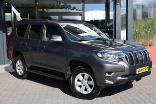 Toyota LAND CRUISER 150