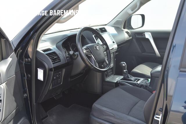 Toyota LAND CRUISER 150 2.8 D-4D-F Challenger Window Van 204 PK