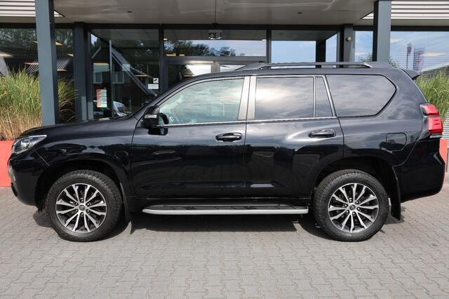Toyota LAND CRUISER 150 2.8 D-4D 5DRS EXECUTIVE A/T VAN