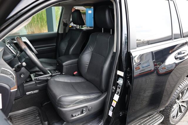 Toyota LAND CRUISER 150 2.8 D-4D 5DRS EXECUTIVE A/T VAN