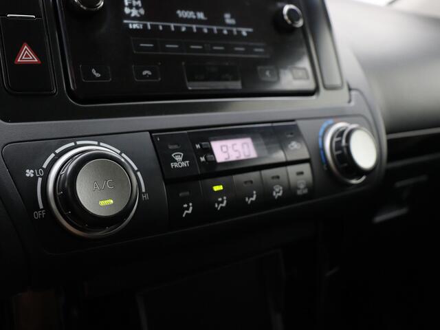 Toyota LAND CRUISER 2.8 D-4D-F Comfort High Roof Blind Van Trekhaak Achteruitrijcamera Cruise Control Bluetooth