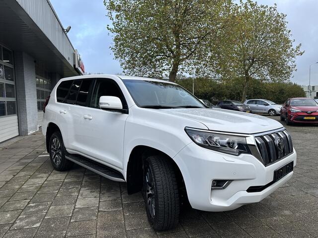 Toyota LAND CRUISER 2.8 D-4D-F Professional Window Van Proffesional incl Off road pakket Zeer Compleet