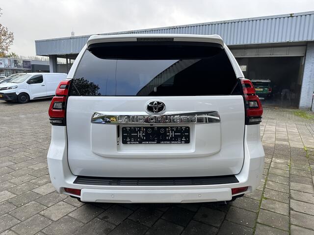 Toyota LAND CRUISER 2.8 D-4D-F Professional Window Van Proffesional incl Off road pakket Zeer Compleet