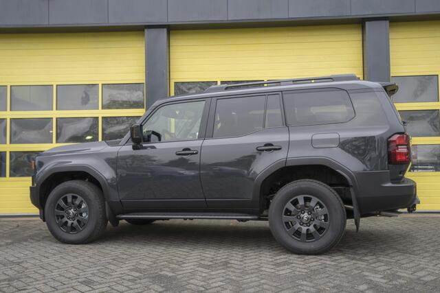 Toyota LAND CRUISER 2.8 D-4D Executive