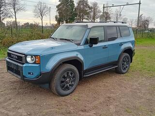 toyota-land-cruiser-2.8-d-4d-first-
