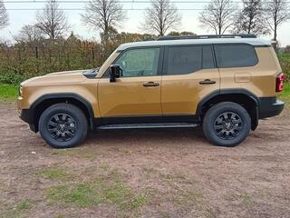 toyota-land-cruiser-2.8-d-4d-first-