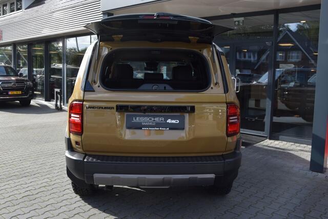 Toyota LAND CRUISER 2.8 D-4D 5DRS FIRST EDITION A/T VAN