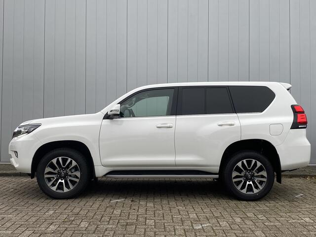 Toyota LAND CRUISER 2.8 D-4D-F Professional Standard Rood Window Van Nieuw NL Auto CRAWL 360 Camera OffRoad Pack