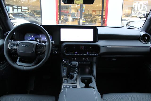 Toyota LAND CRUISER 250 2.8 D-4D VAN | Nieuw uit voorraad | Leder | Camera's | LED | Stoelverwarming/koeling