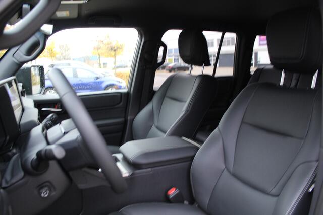 Toyota LAND CRUISER 250 2.8 D-4D VAN | Nieuw uit voorraad | Leder | Camera's | LED | Stoelverwarming/koeling