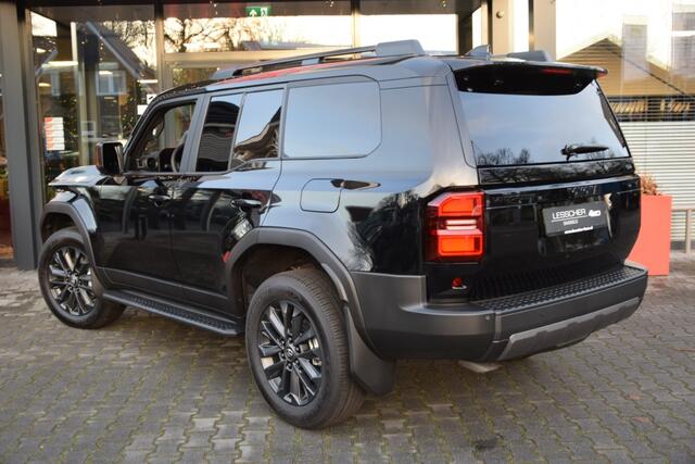 Toyota LAND CRUISER 2.8 D-4D 5DRS PROFESSIONAL A/T VAN