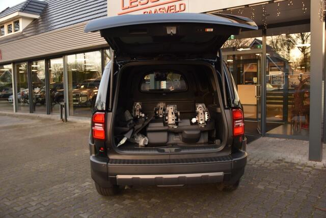 Toyota LAND CRUISER 2.8 D-4D 5DRS PROFESSIONAL A/T VAN