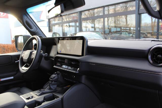 Toyota LAND CRUISER 2.8 D-4D Van First Edition | Nieuw uit voorraad | Leder | Camera's | JBL | HUD | LED | Stoelverwarming/koeling