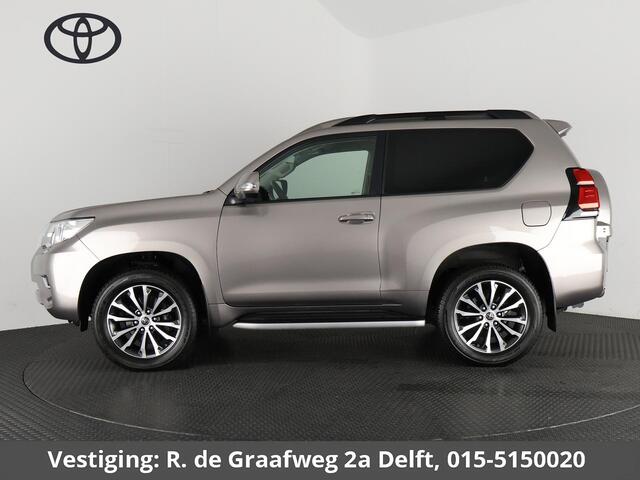 Toyota LAND CRUISER 2.8 D-4D-F Professional High Roof Blind Van Aut. (ex.BTW)