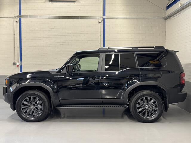 Toyota LAND CRUISER 250 2.8 D-4D-F Professional VAN