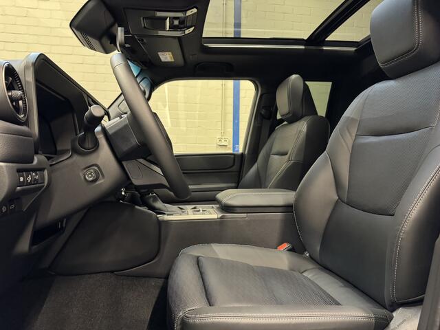 Toyota LAND CRUISER 250 2.8 D-4D-F Professional VAN