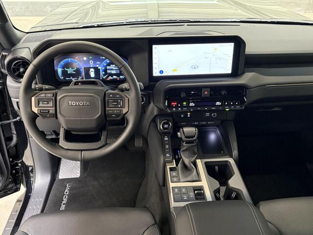 Toyota LAND CRUISER 2.8 D-4D Executive ( grijs kenteken )