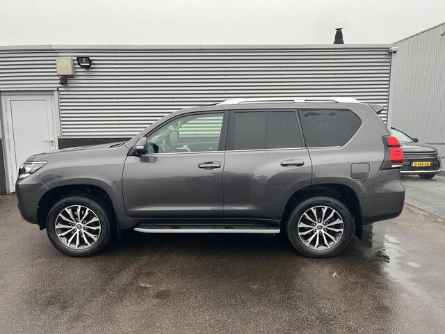 Toyota LAND CRUISER 2.8 D-4D-F Executive Window Van Full option, Luchtvering, Trekhaak, Schuif/kanteldak, Lederen bekleding, Seat memory, 360" Camera, JBL, 1e eigenaar, Nieuw geleverd en dealeronderhouden