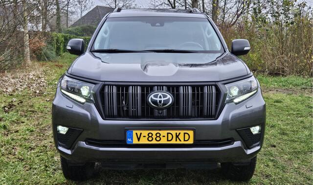 Toyota LAND CRUISER 2.8 D-4D-F Matt Black line 3500KG Trek Klasse 3 Alarm etc