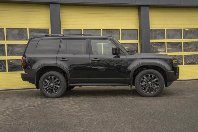 Toyota LAND CRUISER 2.8 D-4D Premium Panoramadak BPM VRIJ!