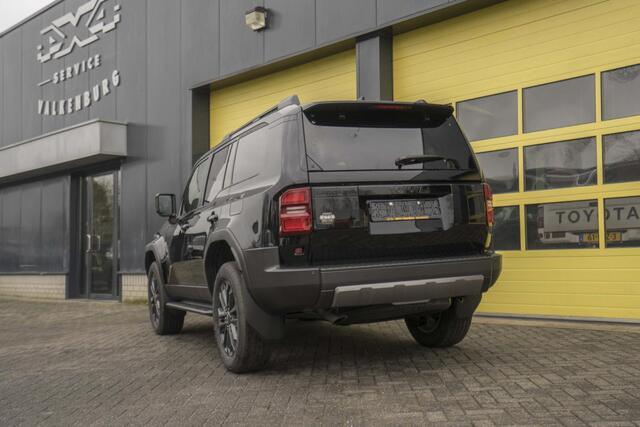 Toyota LAND CRUISER 2.8 D-4D Premium Panoramadak BPM VRIJ!